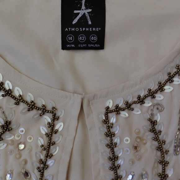 Atmosphere Cream Embellished Jacket - Picture 8 of 12